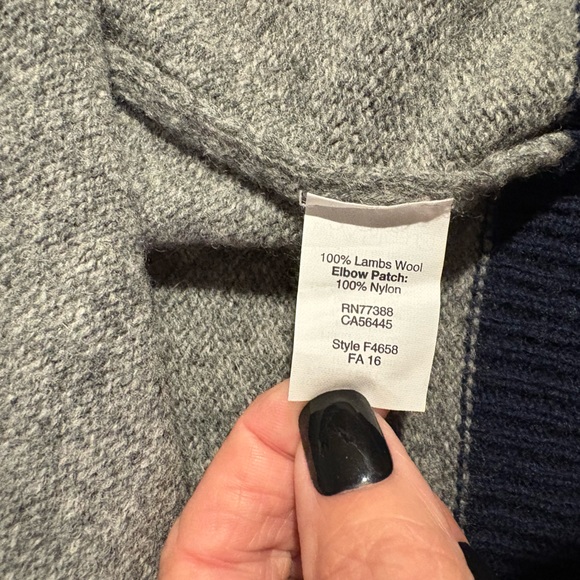 J.CREW men’s L Shawl Collar cardigan sweater EUC no flaws - Picture 9 of 10